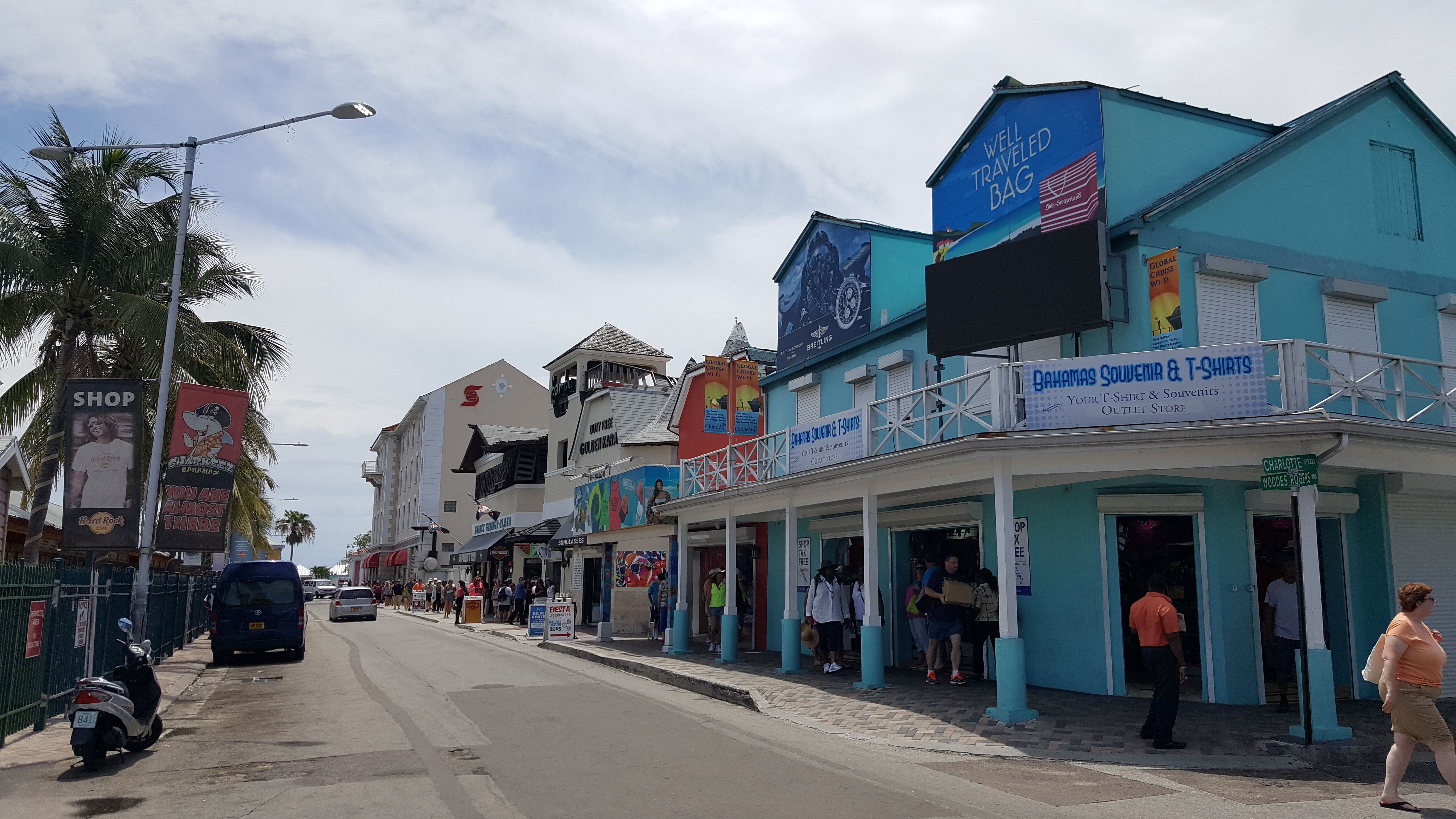 colorful souvenir stores and shops in downtown Nassau