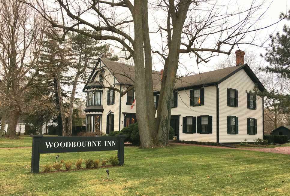 Exterior of Woodbourne Inn, in the afternoon in winter, located in Niagara-on-the-Lake.