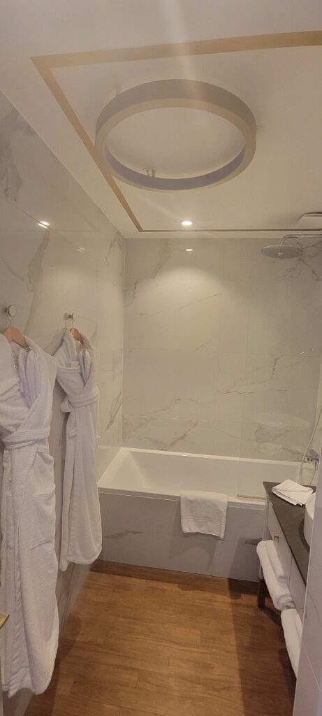 A Bathroom in Hotel Le Walt in Paris.