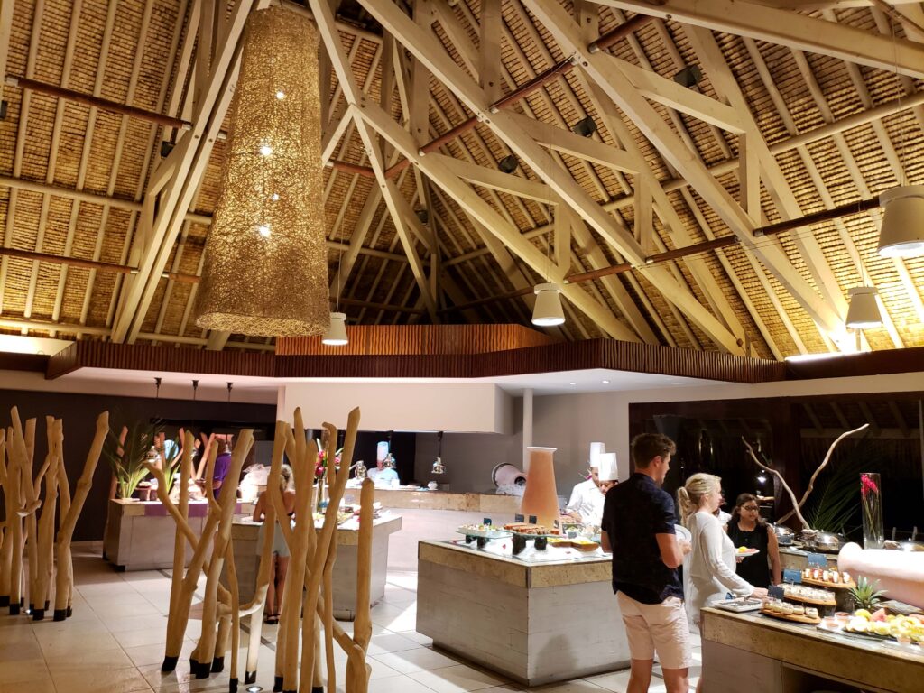 Picture of buffet at Reef Restaurant at the  InterContinental Bora Bora & Thalasso Spa.